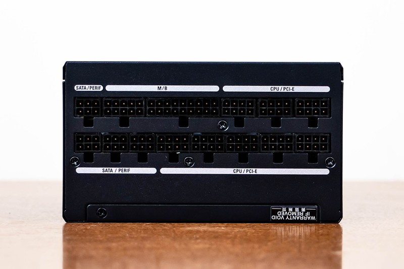 电竞基因与赛博美学，华硕ROG STRIX B860-F GAMING WIFI全面体验