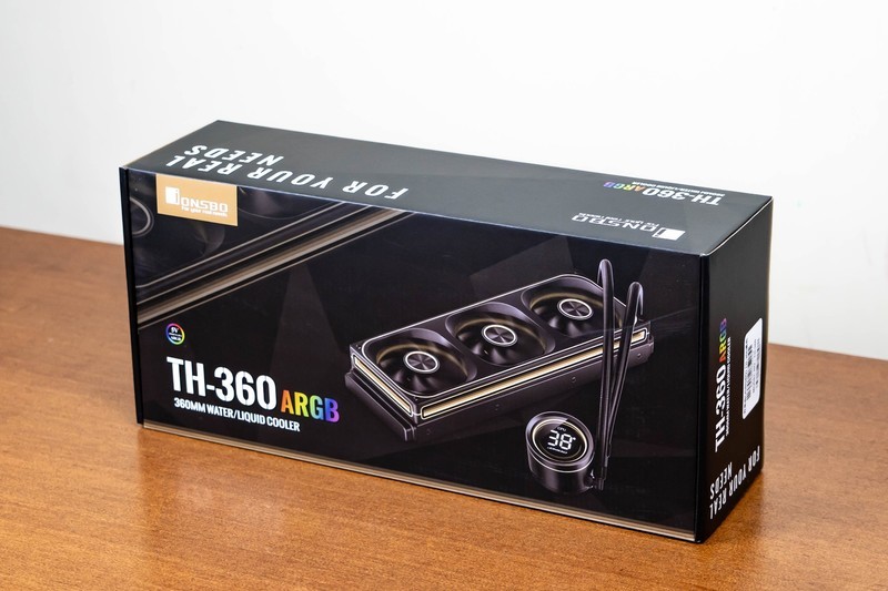 电竞基因与赛博美学，华硕ROG STRIX B860-F GAMING WIFI全面体验