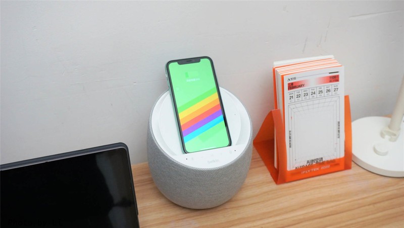 品冠代言！贝尔金帝瓦雷智能无线充电音箱评测：苹果用户极致便捷