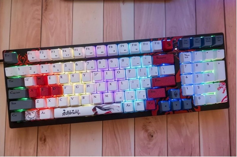 联名永劫无间，手感优秀，灯光酷炫，血手幽灵S98机械键盘体验