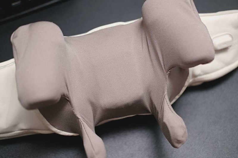 打工人的救星-云康宝肩颈按摩仪。从此在家享受星级仿人手按摩！