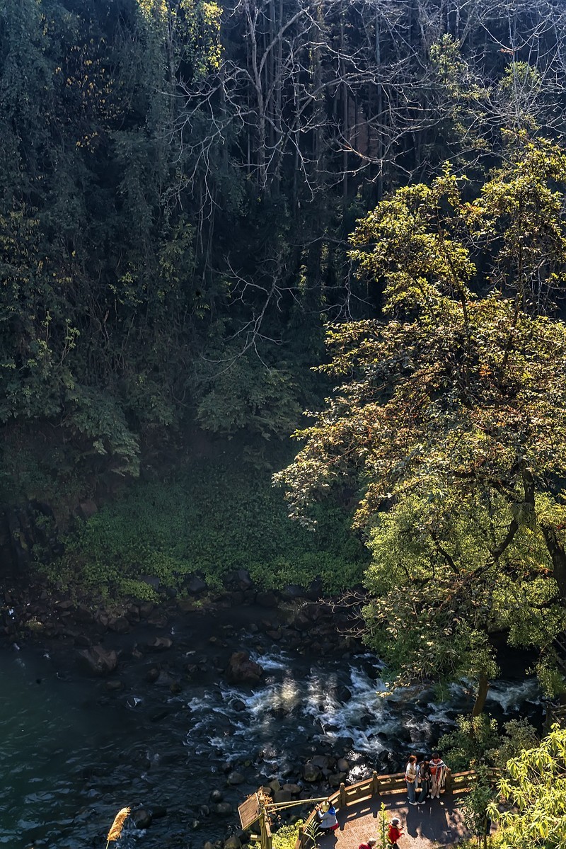 腾冲叠水河瀑布