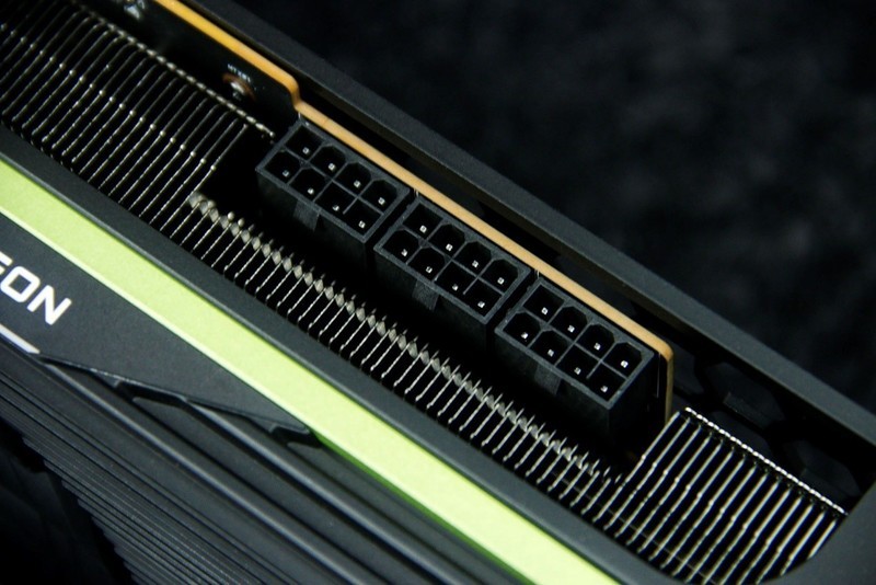 AMD卡皇来袭，华擎RX 6950XT OCF开箱评测