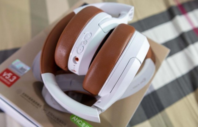 头戴式耳机哪个适合学生党？百元平价的头戴式耳机推荐