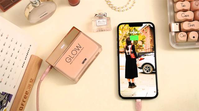 洛斐新品真会玩！会发光的移动电源Glow评测：这才是女生该有的