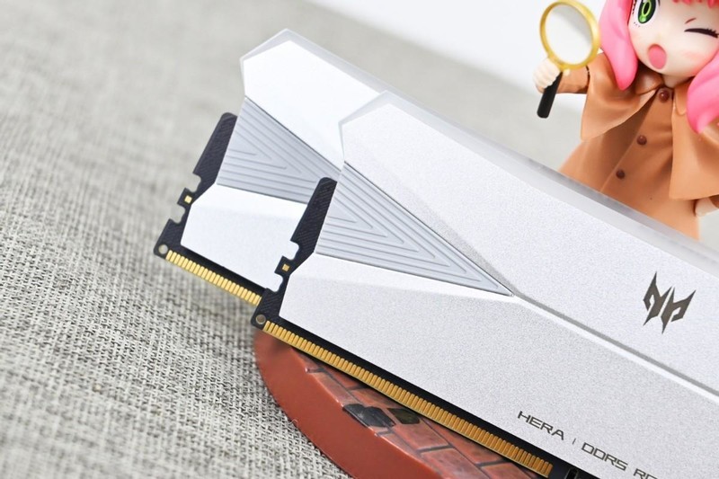 宏碁掠夺者Hera影锋DDR5 6800 32G内存套装试玩：8000MHz+时代来临