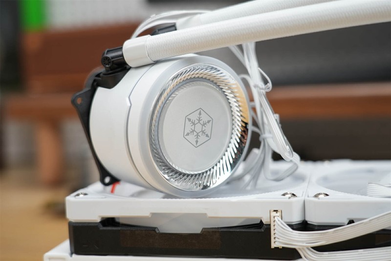 Thermaltake The Tower 600评测：全能机箱，姿态万千，怎么装都吸睛