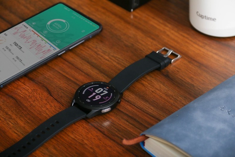 戴在手腕上的体检小护士，dido血压心电图E10智能手表体验