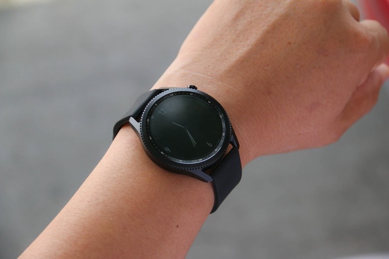 戴在手腕上的体检小护士，dido血压心电图E10智能手表体验