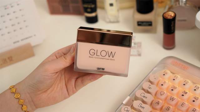 洛斐新品真会玩！会发光的移动电源Glow评测：这才是女生该有的