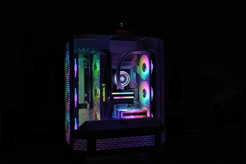 Thermaltake The Tower 600评测：全能机箱，姿态万千，怎么装都吸睛