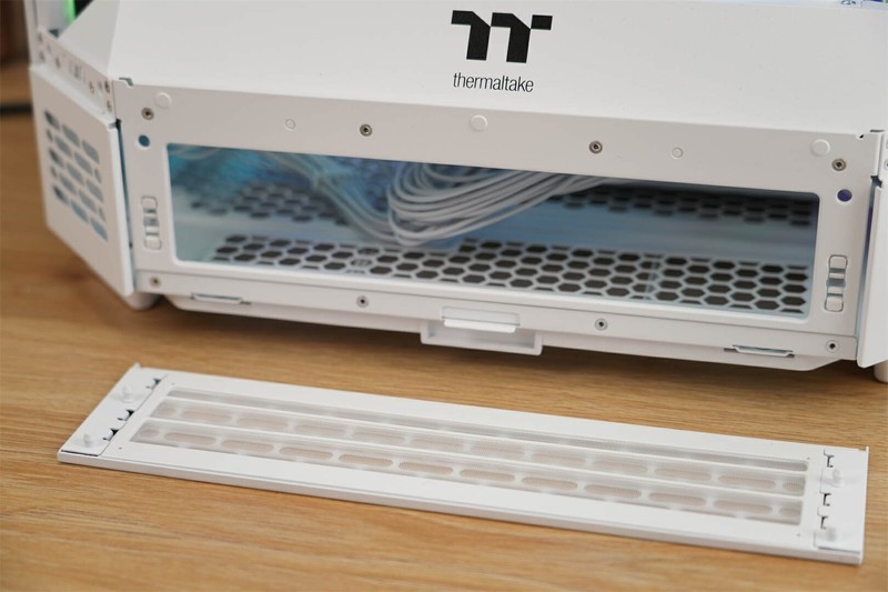 Thermaltake The Tower 600评测：全能机箱，姿态万千，怎么装都吸睛