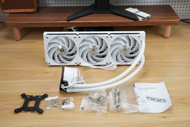 Thermaltake The Tower 600评测：全能机箱，姿态万千，怎么装都吸睛