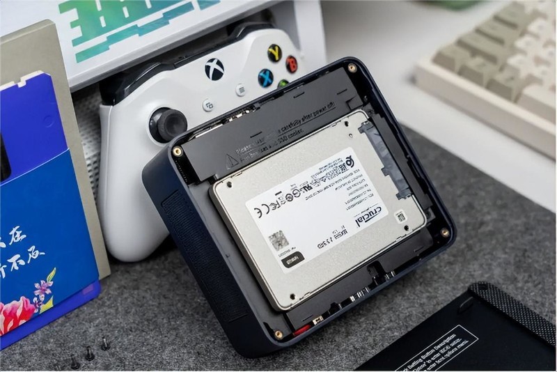 10核心16线程，CPU性能看齐苹果M1芯片，零刻SEi12迷你主机评测