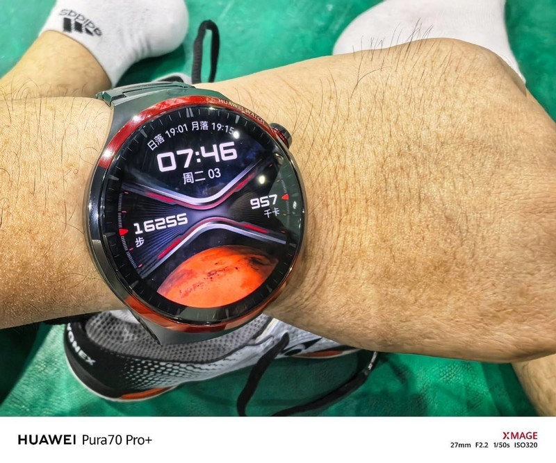 各位林丹们！华为手表千呼万唤的羽毛球模式来了！