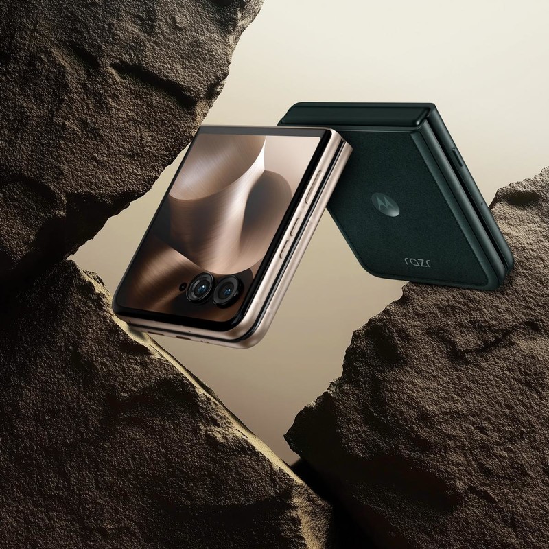 2999起售！moto双系列新机发布，还给年轻人一台小折叠！