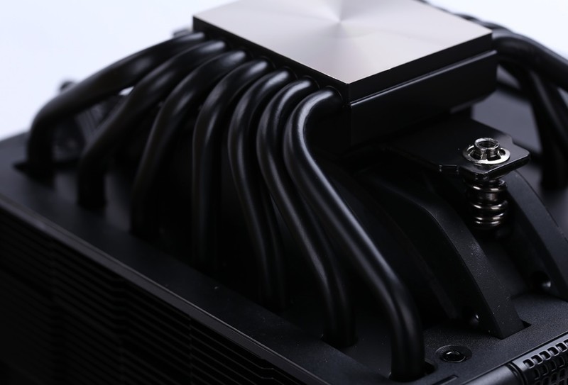 颜值、性能、静音拉满还不够？双模九州风神阿萨辛4旗舰风冷简测