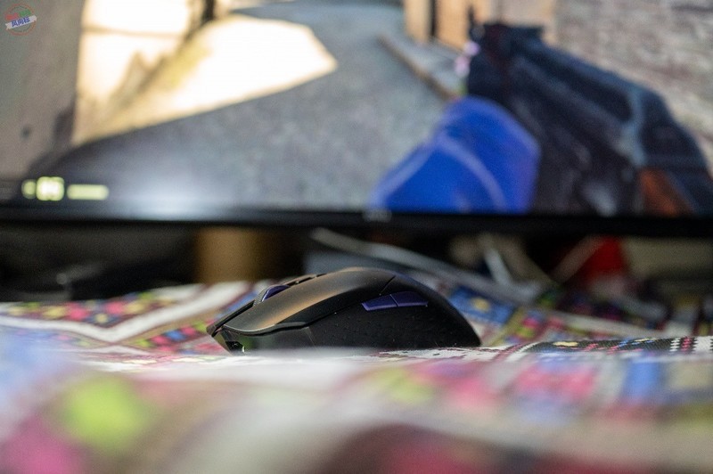 支持4KHz回报还能无线充电，简约不简单的雷柏VT3S游戏鼠标上手