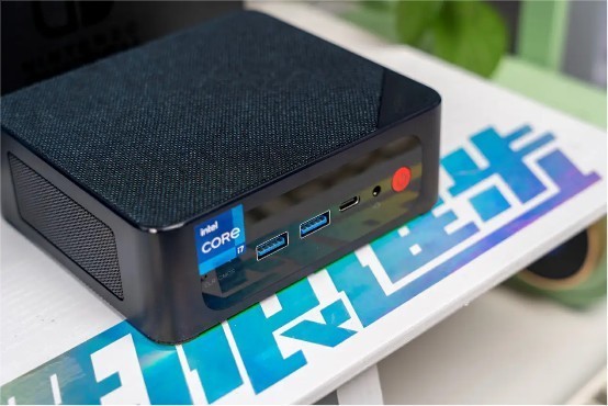 10核心16线程，CPU性能看齐苹果M1芯片，零刻SEi12迷你主机评测