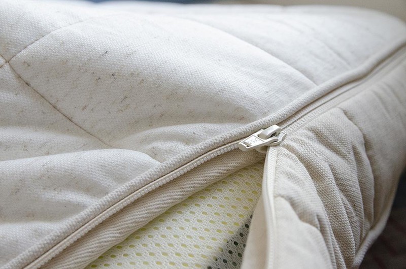 栖作奇遇小弹垫评测，原来睡眠好不好还得看床垫