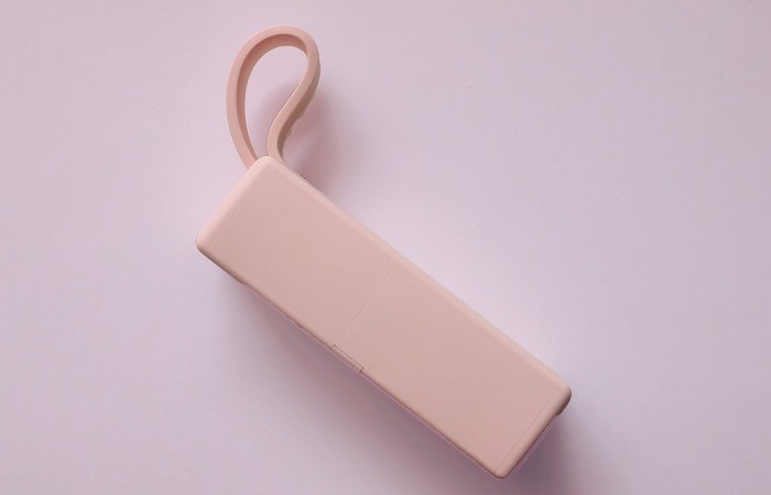 四合一自带双接口，sanag塞那 K30充电宝体验