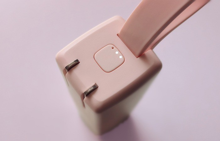 四合一自带双接口，sanag塞那 K30充电宝体验