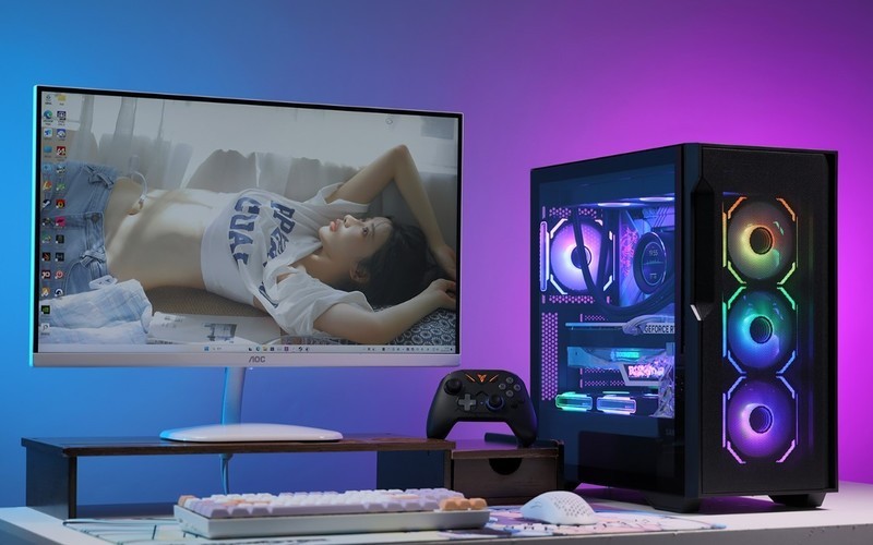 终于入手i7-14700K之后，搭配4080+先马坦克5攒了台黑色硬核主机