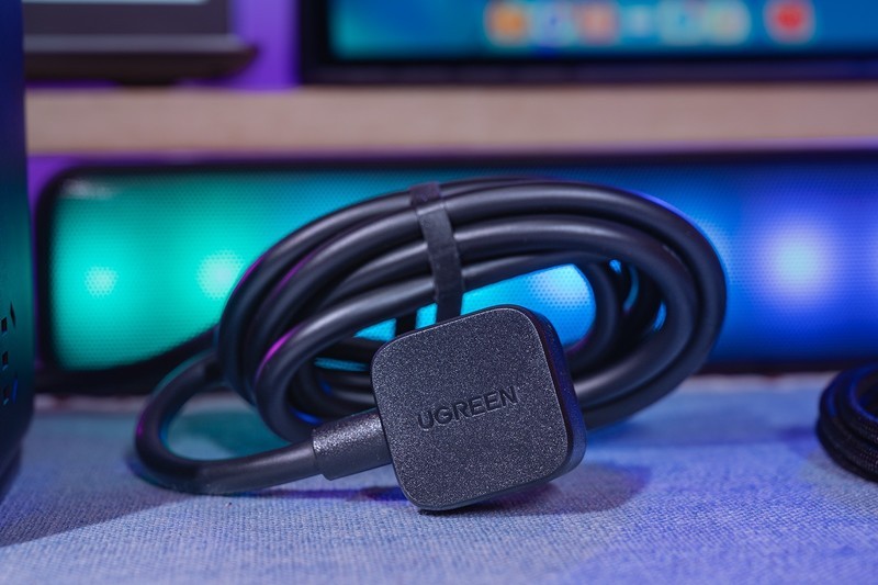 不是显卡买不起，而是桌搭更有性价比，桌面好物绿联200W智充魔盒