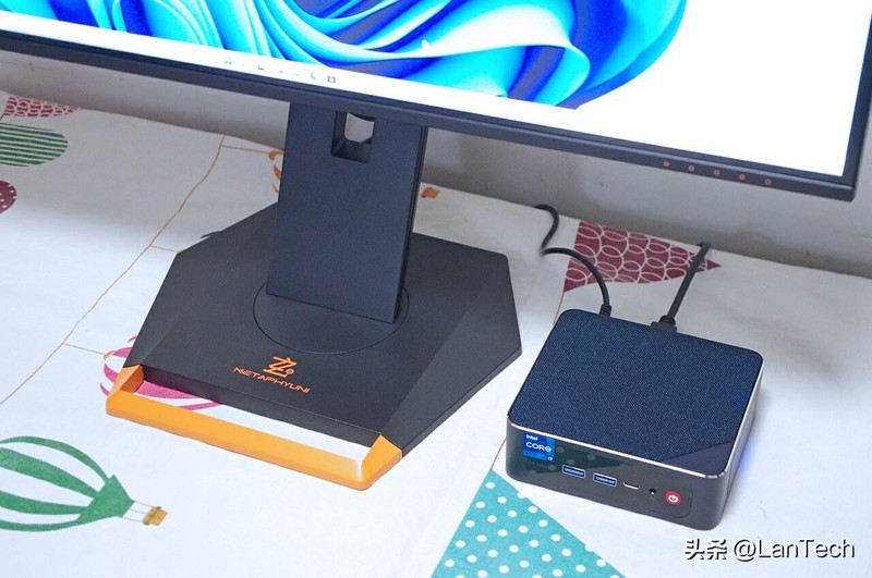 办公好帮手，娱乐有一手：零刻 SEi12 Pro 高性能迷你主机体验