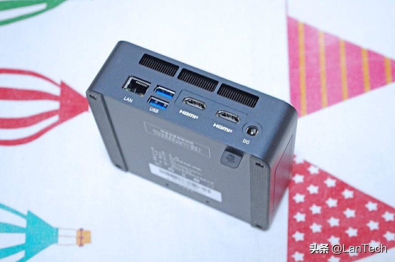 办公好帮手，娱乐有一手：零刻 SEi12 Pro 高性能迷你主机体验