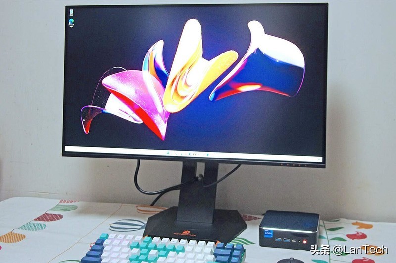 办公好帮手，娱乐有一手：零刻 SEi12 Pro 高性能迷你主机体验