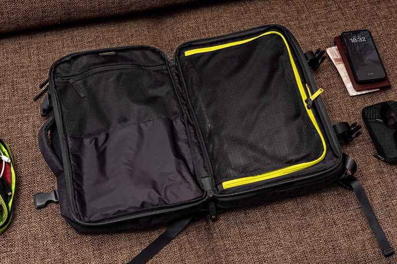 纠结许久最终下手，INCASE EO Travel Backpack：这个背包太能装了