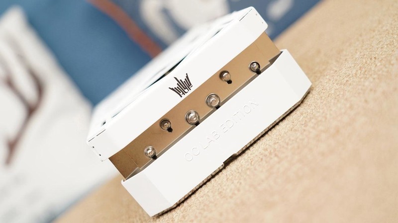 新一代游戏之王？AMD 锐龙7 9800X3D、Intel i9 14900K对比评测