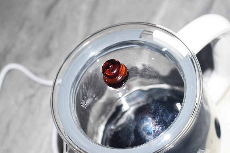 LEGUS石墨烯养生壶：科技赋能，知性养生新选择