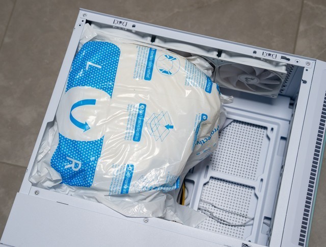 到手就能轻松畅玩，微星AEGIS宙斯盾S主机体验分享