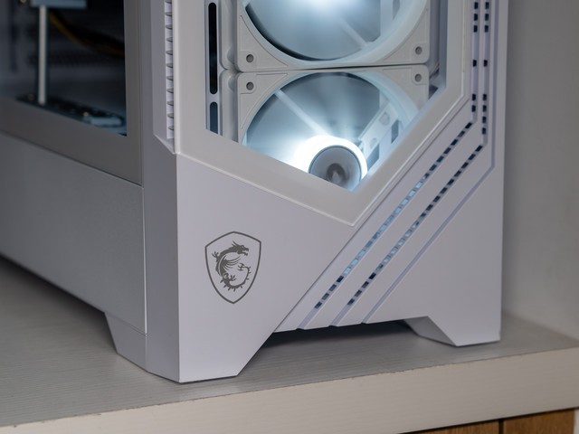 到手就能轻松畅玩，微星AEGIS宙斯盾S主机体验分享