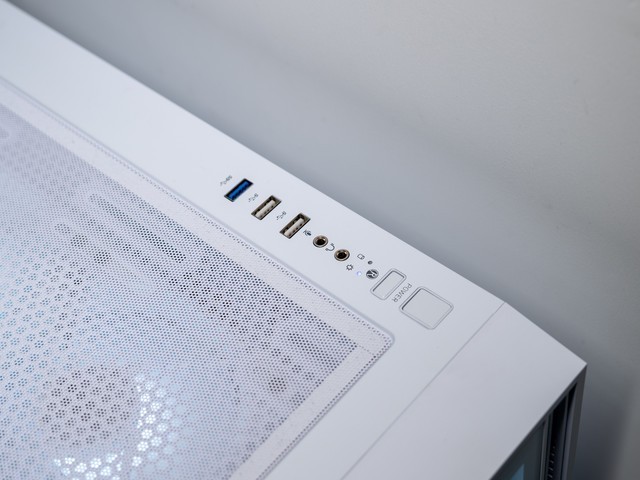 到手就能轻松畅玩，微星AEGIS宙斯盾S主机体验分享