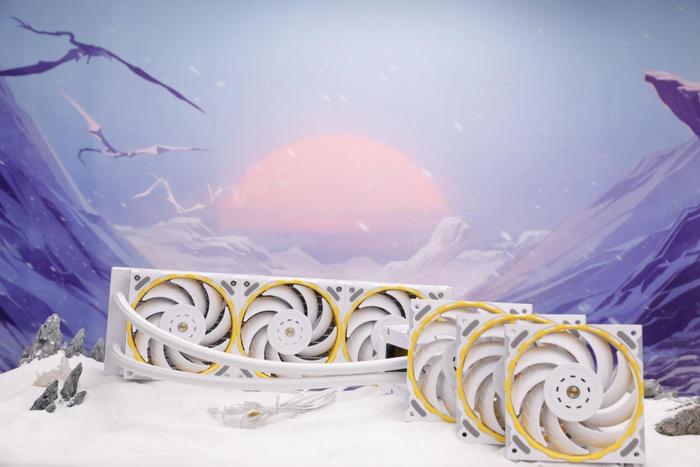 夏天随便玩也不会热，炽果宙斯XT360一体式水冷散热器评测