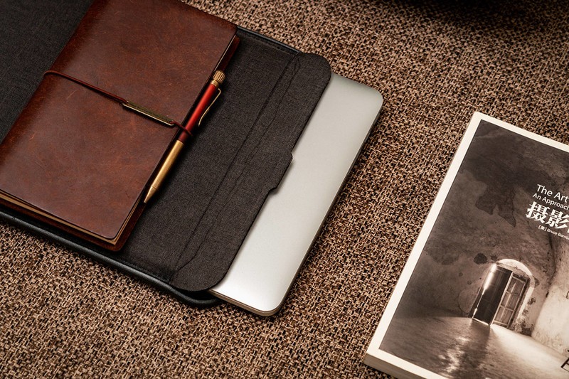 纠结许久最终下手，INCASE EO Travel Backpack：这个背包太能装了