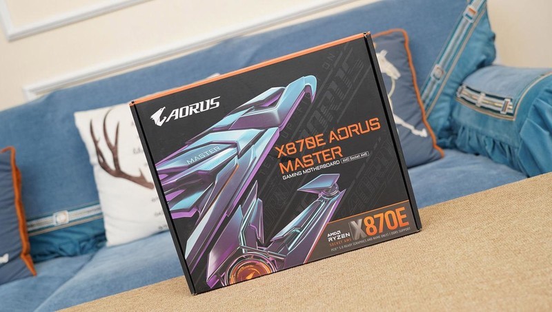 新一代游戏之王？AMD 锐龙7 9800X3D、Intel i9 14900K对比评测