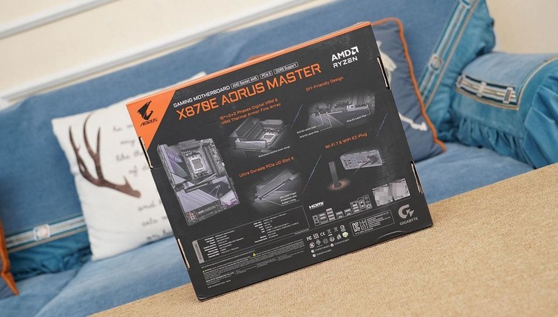 新一代游戏之王？AMD 锐龙7 9800X3D、Intel i9 14900K对比评测