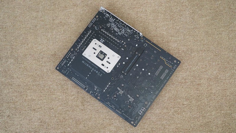 新一代游戏之王？AMD 锐龙7 9800X3D、Intel i9 14900K对比评测