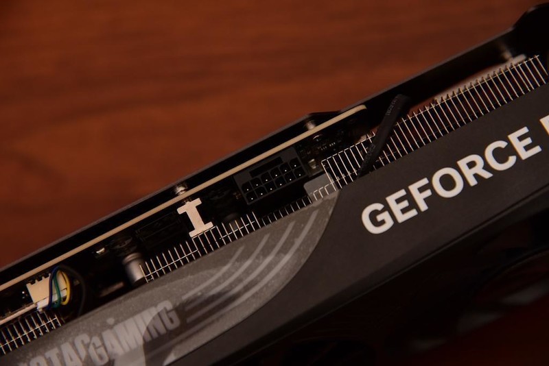 神预言应验！最强游戏CPU出现！Ryzen 7 9800X3D实战各路游戏大作！