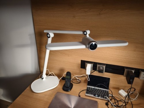 儿童用白炽灯和护眼灯哪个好些？如何避开市面的“假”护眼台灯