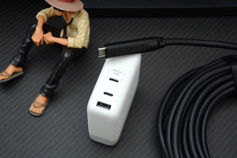 10Gbps速率、PD60W快充，长芯-盛C-C全功能混合光纤线15米稳定传输