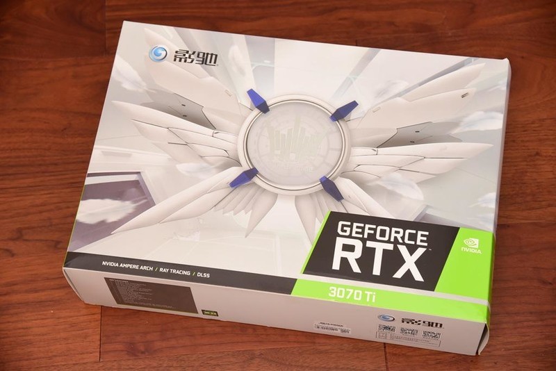 来自服务器血统的游戏主板—美超微C9Z790-CGW，打游戏怎么样？