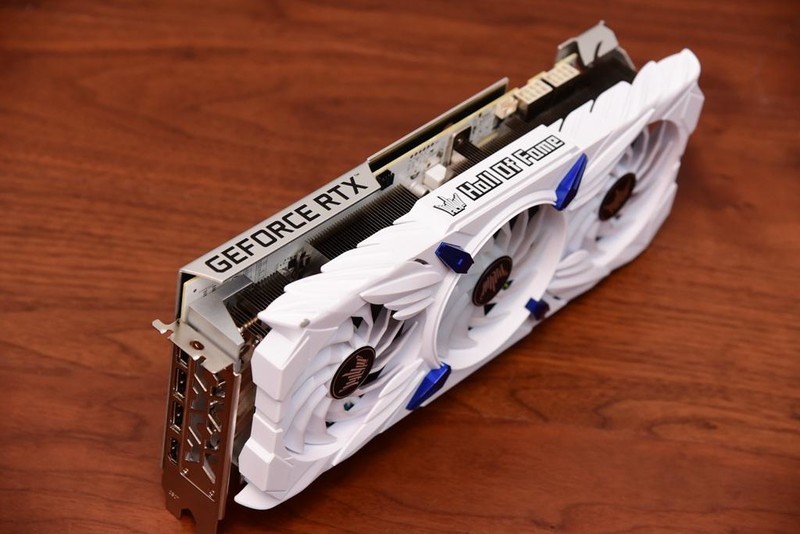 来自服务器血统的游戏主板—美超微C9Z790-CGW，打游戏怎么样？