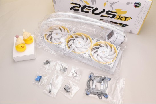 高配CPU最佳拍档，强力散热爽玩3A大作，炽果宙斯XT 360一体式水冷评测