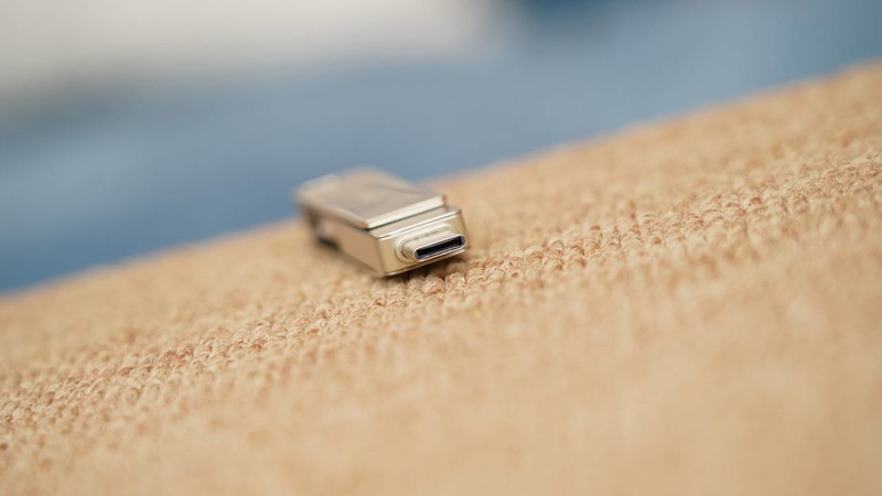 连接PC和移动端的好帮手，宇瞻 AP301 256GB双头U盘体验分享