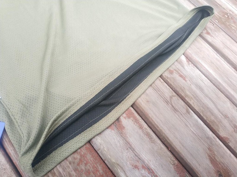 S疯了的单导又推出亨利小V领polo衫，凭啥又把大伙当“韭菜”收割